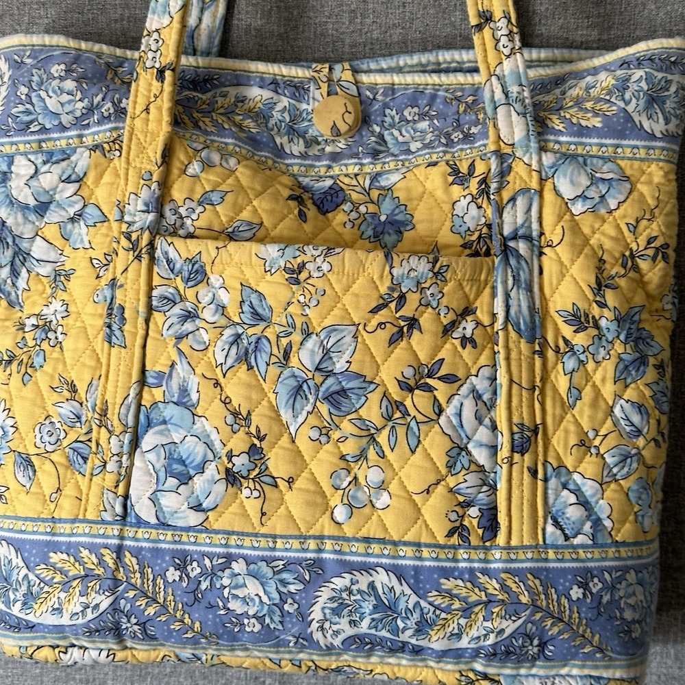 Quilted Keepers Bucket Tote Bag Quilted Yellow & Blue Floral - Picture 4 of 9